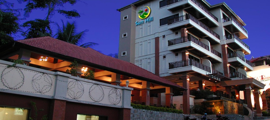 Beautiful Patong hotel with pool and full service Phuket accommodation in well managed property