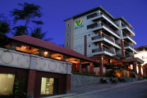 sunhill-hotel-Patong-front